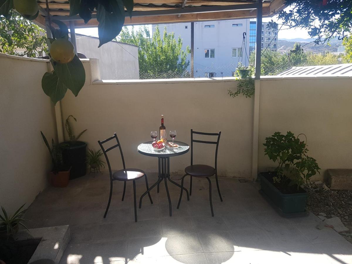 מלון טביליסי Домик У Куры מראה חיצוני תמונה