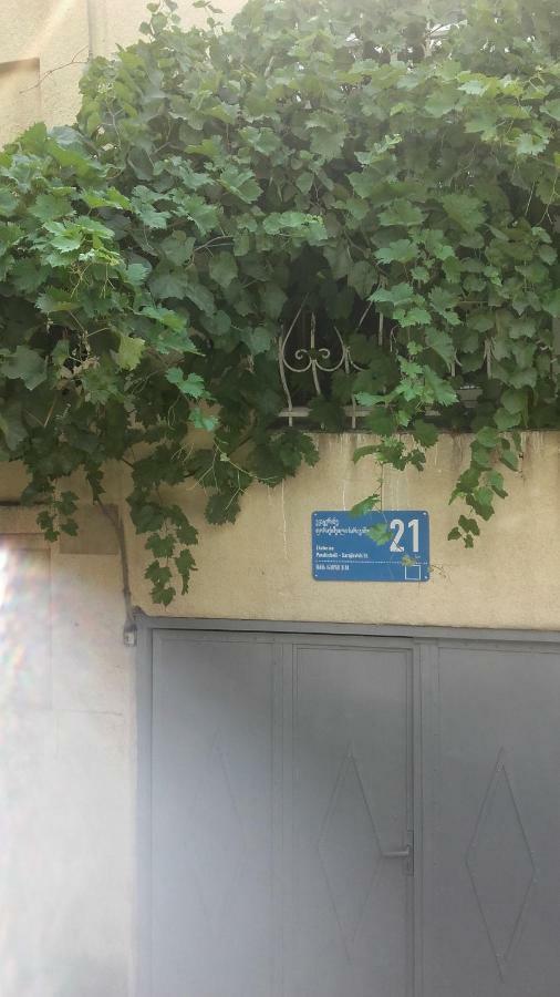 מלון טביליסי Домик У Куры מראה חיצוני תמונה